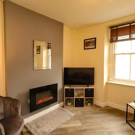 River View 2 Bridge Street فندق كوكيرماوث