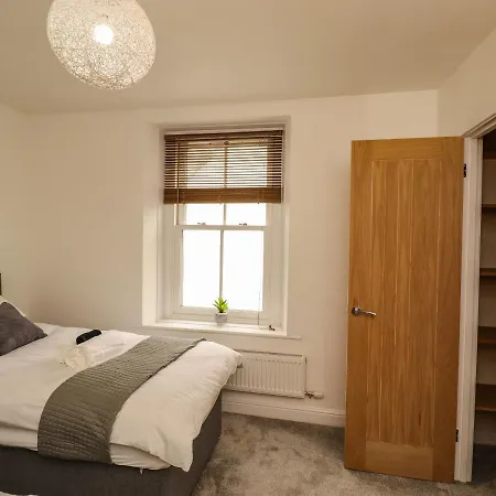 River View 2 Bridge Street * كوكيرماوث