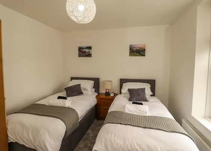 River View 2 Bridge Street *